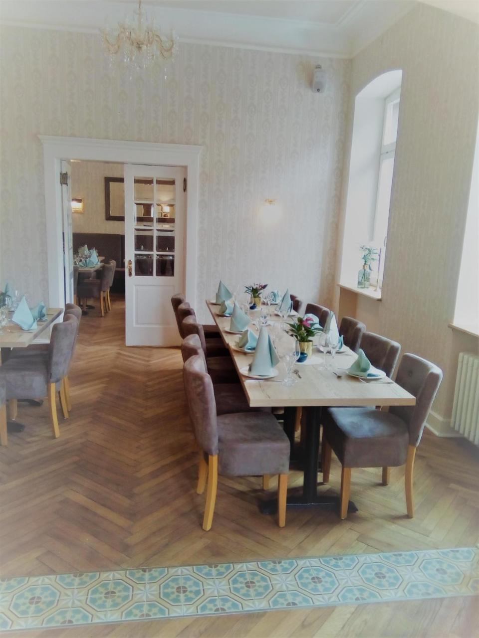 Hotel Stadtvilla Laux Merzig Kültér fotó